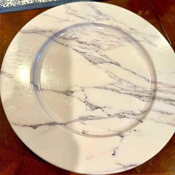 Pier 1 Marble Design Charger Plates (6)