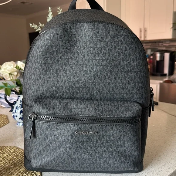 🖤MK Cooper Logo Backpack