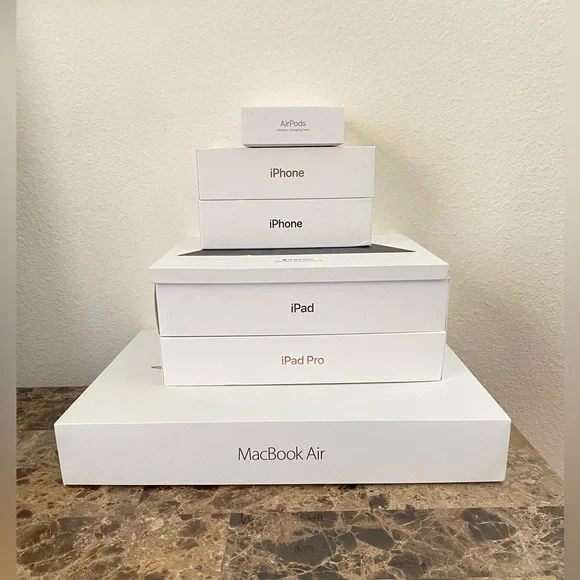Lot Of 7 Assorted Apple EMPTY Boxes iPhones iPad MacBook Air EMPTY BOXES