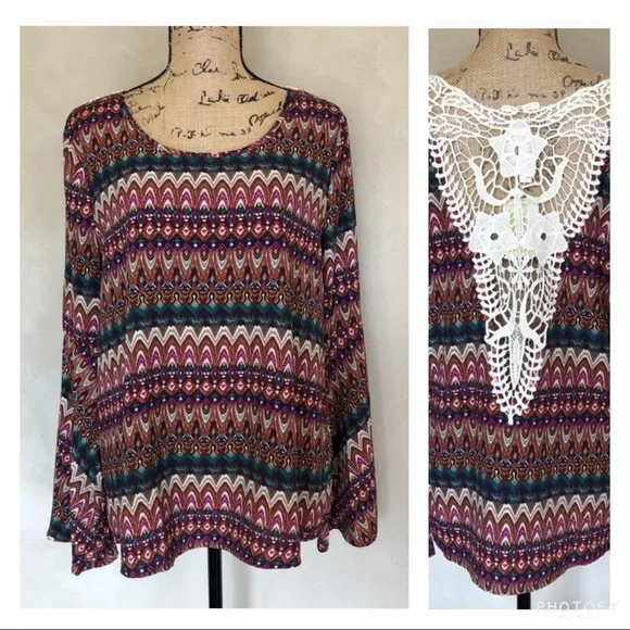 5/$25 NWT Pink Owl crochet back pattern top blouse