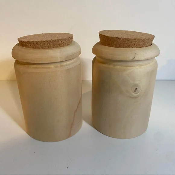 Vintage Pier 1 Set of 2 Soft Pine Storage Jars With Cork Lids 5.5” H x 3.25” D