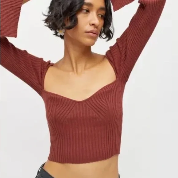 URBAN OUTFITTERS Uo Juliet Portrait Sweater