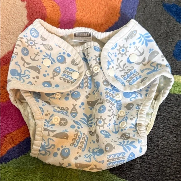 Thirsties diaper cover, GUC, size Two, Snap closure, adjustable snaps