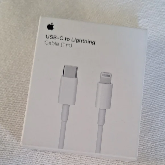 Apple USB-C to Lightning Cable