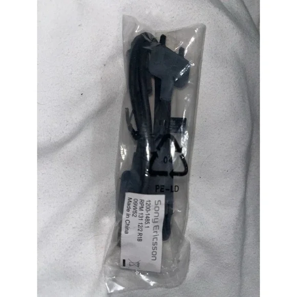 Sony Ericsson RPM-131 122 R1B Cable Accessory 1200-1485.1 OEM New Sealed