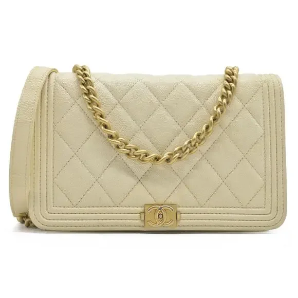 $3425 Chanel Caviar Quilted Boy Wallet On Chain WOC White