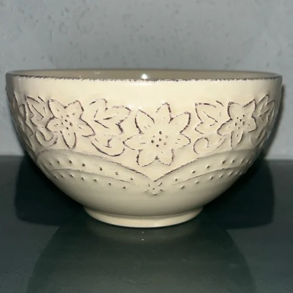 Lacey Cream collection by Pier 1 soup bowl discontinued