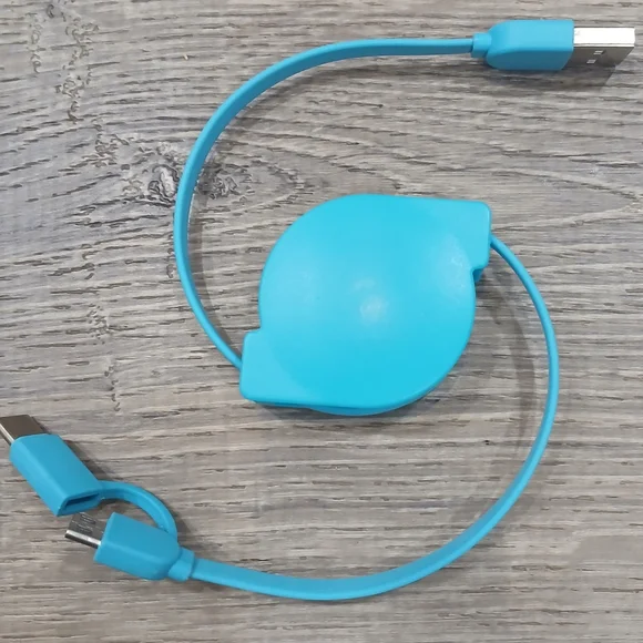 Blue Retractable USB Charging Cable