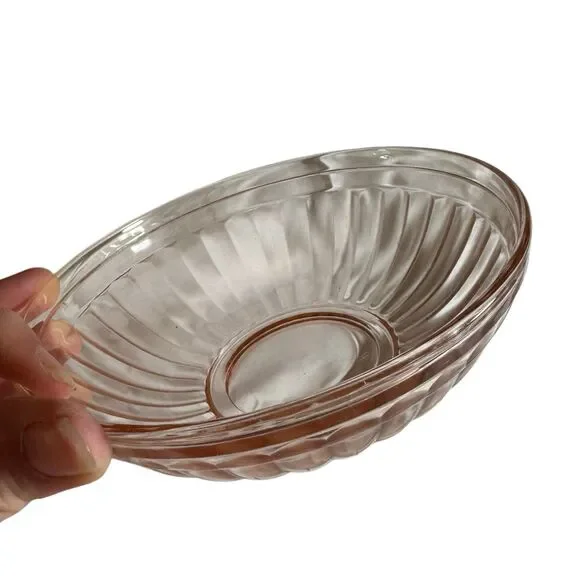 Hazel Atlas PINK Glass Mixing Bowl Vintage‎