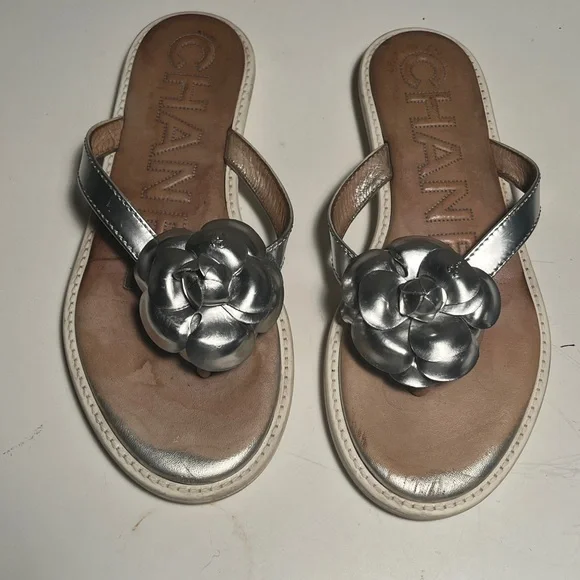 CHANEL Metallic Silver Floral Sandals