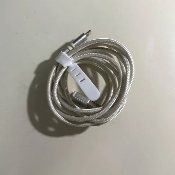 Duracell iPhone charger 6ft cable