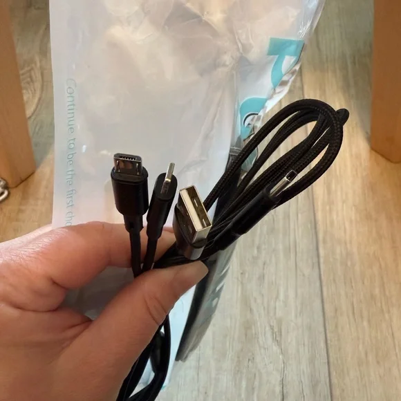 ❌Black USB-C Charging Cable XL length- pack of two- three types of charging port
