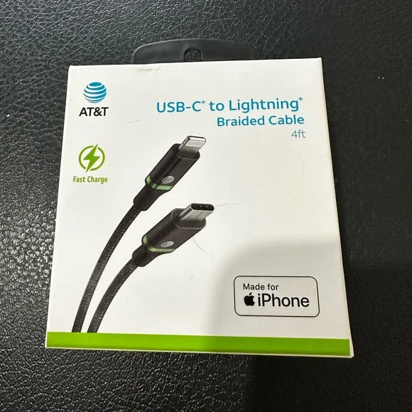 Black USB-C to Lightning Braided Cable