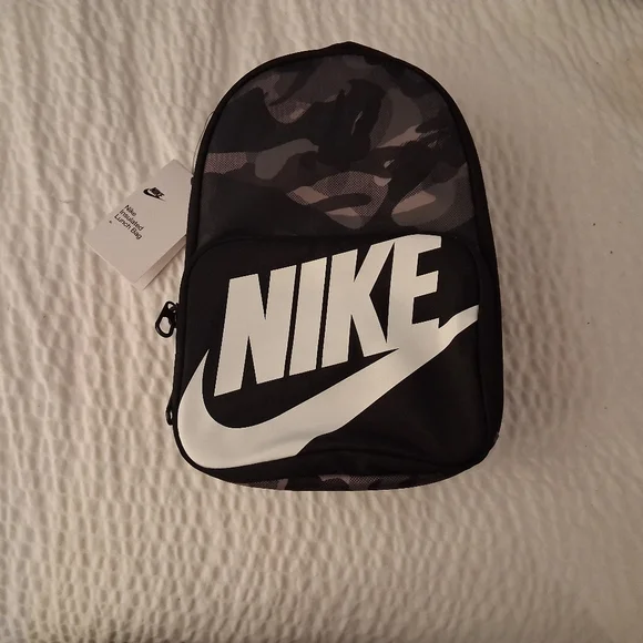 Nike Black Camo Lunch Bag