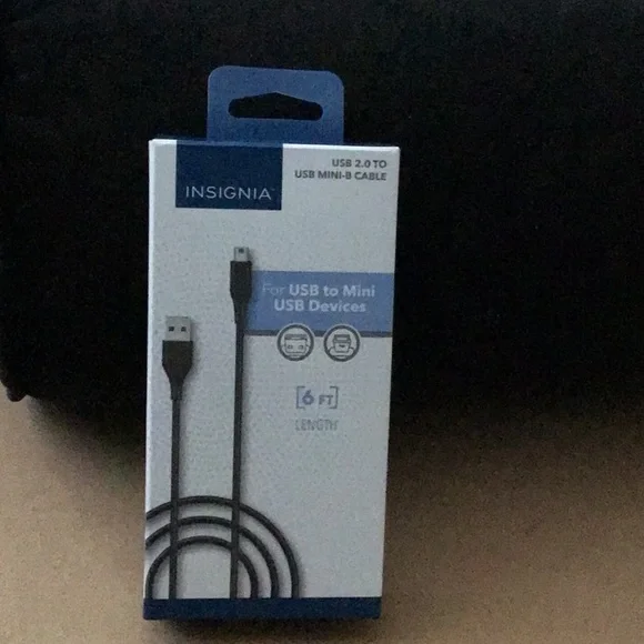 Insignia - USB 6’ Length Mini Cable Charger New in Box