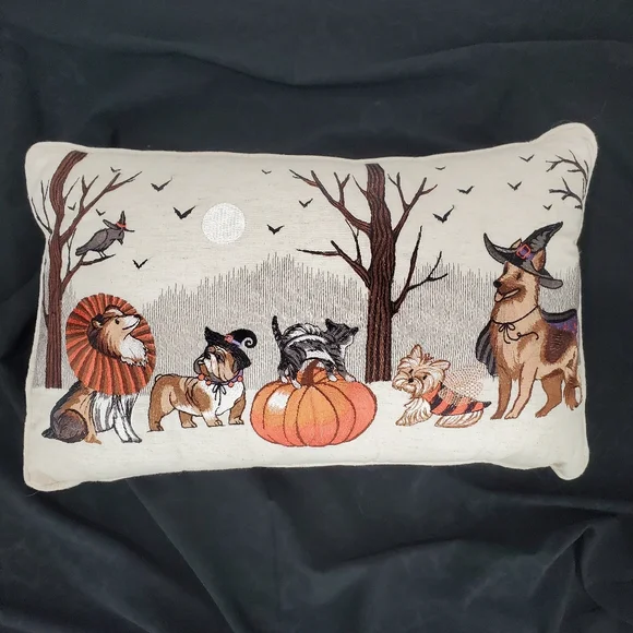 Pier 1 Halloween Decorative Lumbar Pillow Pumpkin Dogs Cat Bats Fall Autumn