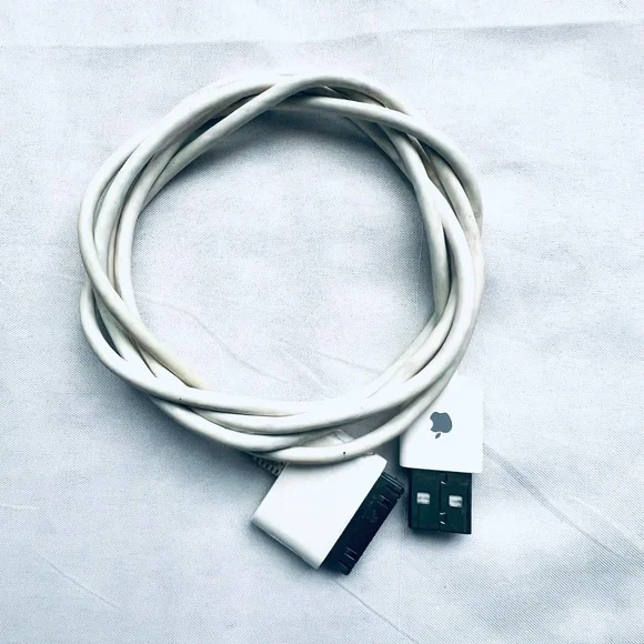 Original Apple USB Data Sync Cable Card Charger for iPod iPod iPhone 1 2 3 4