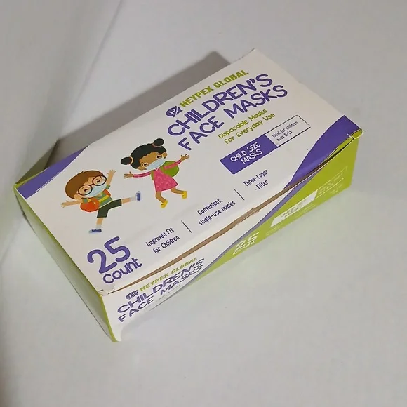 Children Disposal Face Masks for everyday use ages 6 to 13 25ct NWT