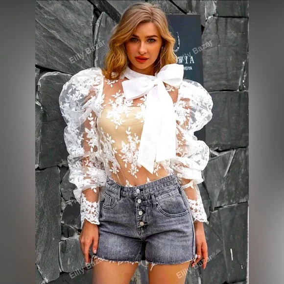 NEW Elegant White Lace Top with Bow