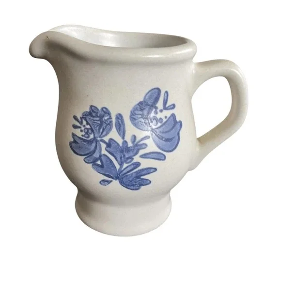 Pfaltzgraff Yorktowne Blue Floral Stoneware Creamer Pitcher Vintage USA Made