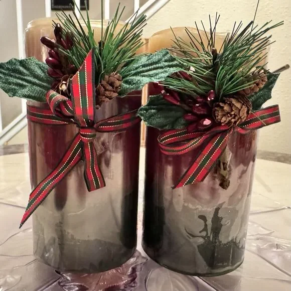 Pair Pier 1 Apple Crisp Holiday Pillar Candles 3x6 Christmas NOS Pinecone Picks