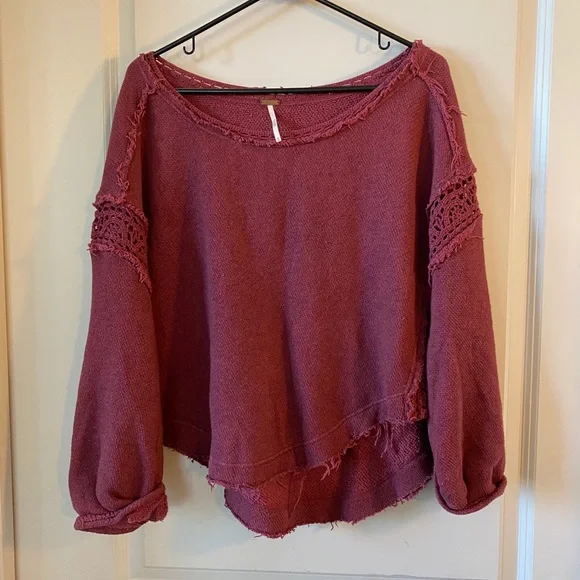 Free People burgundy Frayed bottom hemThermal top
