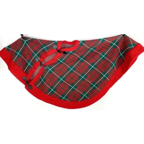 Pier 1 Green and Red Plaid Knit Christmas Tree Skirt 50