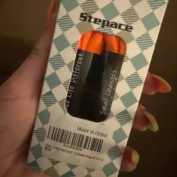 Orange shoe laces — set of 2