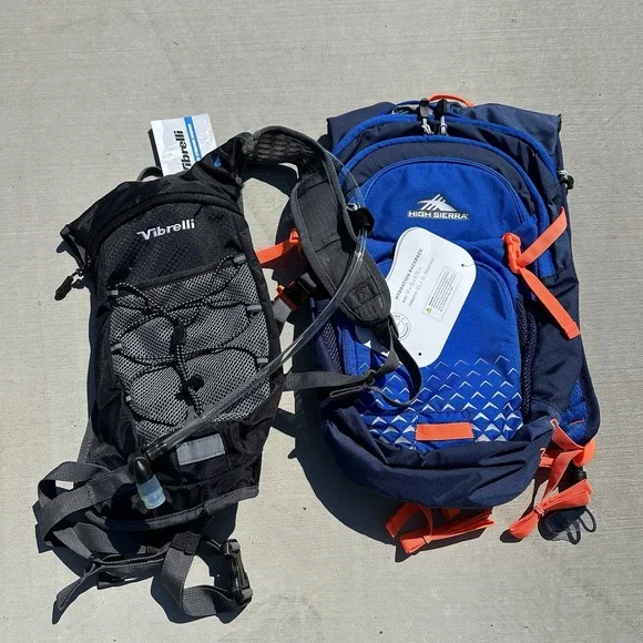 Lot‎ Of 2 High Sierra And Vibrelli Water Backpacks