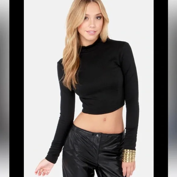 Lulus Cowl Black Neck Long Sleeve Cropped Blouse XS
