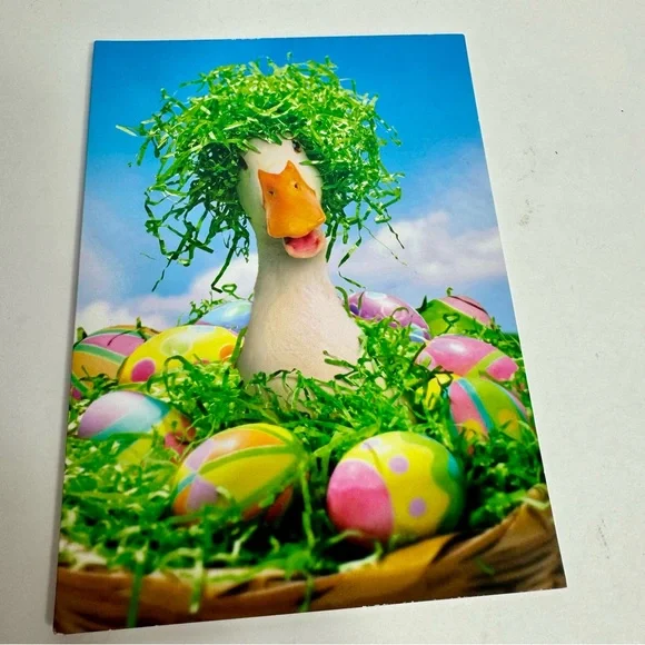 4 Avanti Greeting cards - Duck bird in basket with Easter eggs Holiday: Easter
