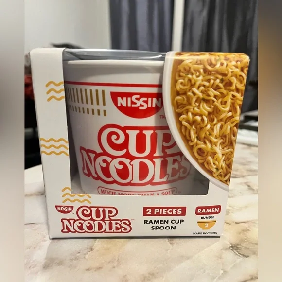 JBH* New! Nissin Cup Noodles Plastic Bowl 🥣 and Spoon 🥄 Ramen Bundle