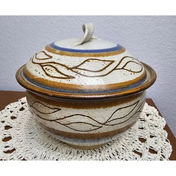 David Chohlidakis Ceramic Pottery Covered Casserole Dish, Serviceable