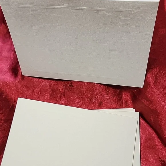 🍎 New 50 Embossed Textured Tent Escort / Folded Placecards Textured Thick Card