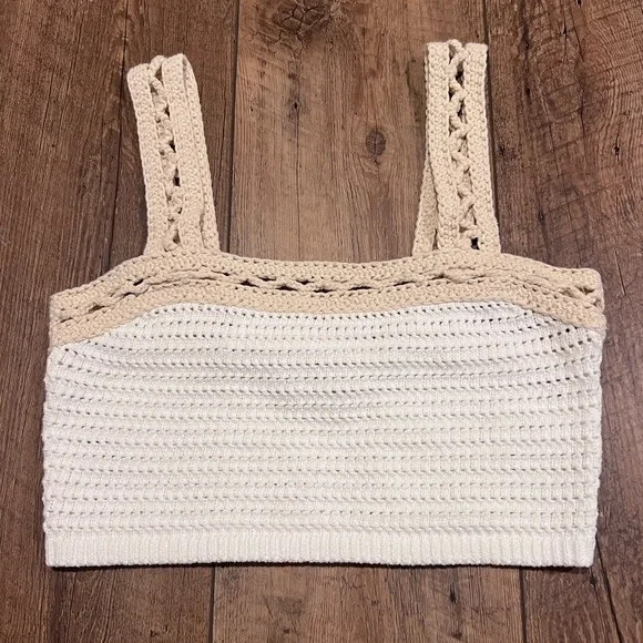 NWT House of Harlow 1960 Crocheted Crop Top, XS