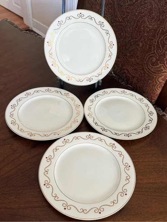 Set of 4 Vintage Pier 1 Holiday Scroll Gold Rimmed 8.5” Salad Plates