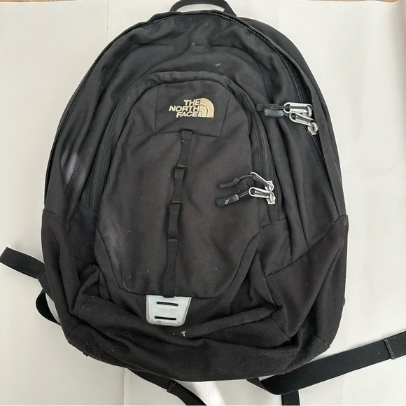 North Face Vault Black Backpack School Hiking Outdoors Travel Pockets Laptop