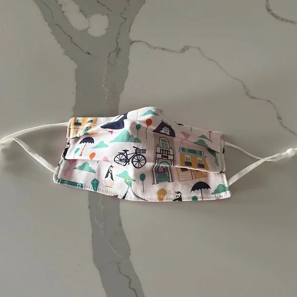 Mary Poppins Facemask