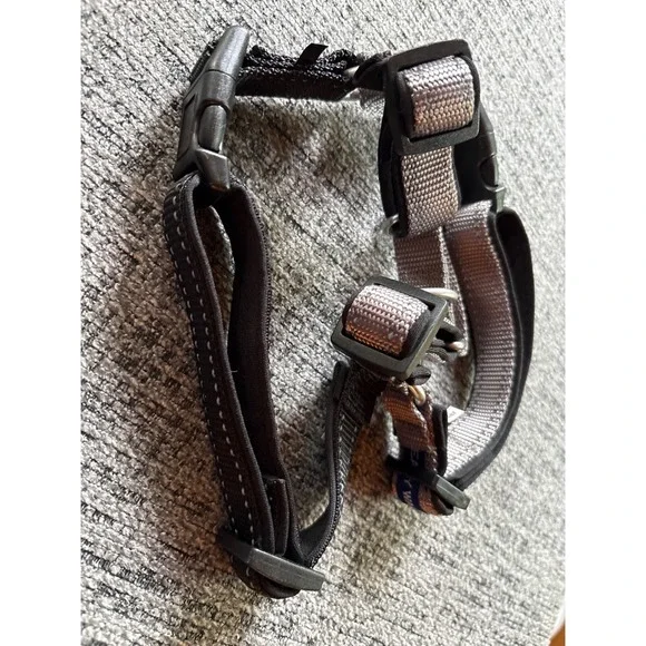 PetSafe Easy Walk No-Pull Dog Harness Gray Black Medium Reflective Adjustable