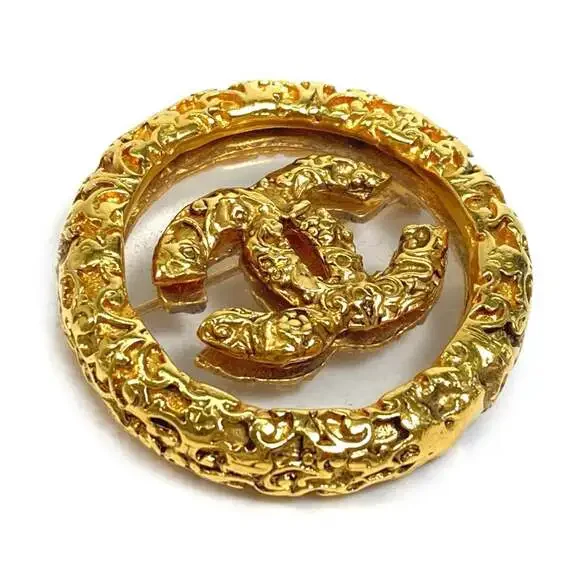 Chanel Round Brooch Metal #207368C24B