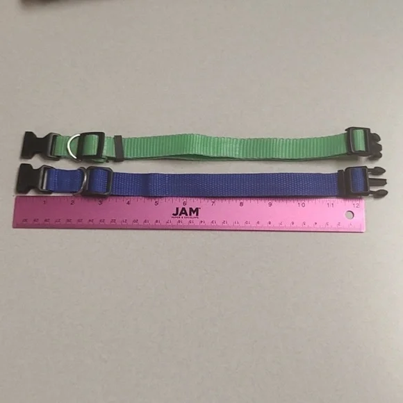 2 Dog Collars Green And Blue