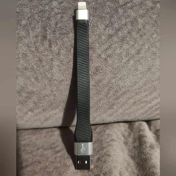Lamtoon Short Usb iphone Cable 5.5 Inch