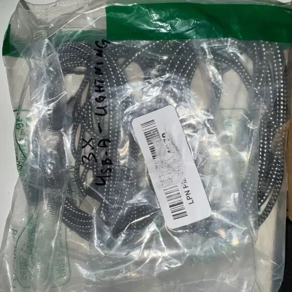 3x iPhone USB to lightning cables
