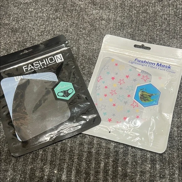 Kids Face Mask Bundle 2 masks!