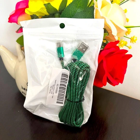 NWT Green Braided Nylon USB C Cable