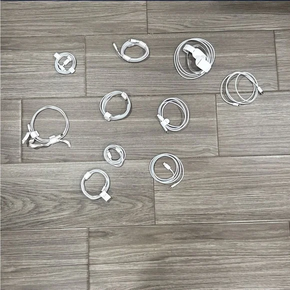 IPHONE FAST CHARGERS