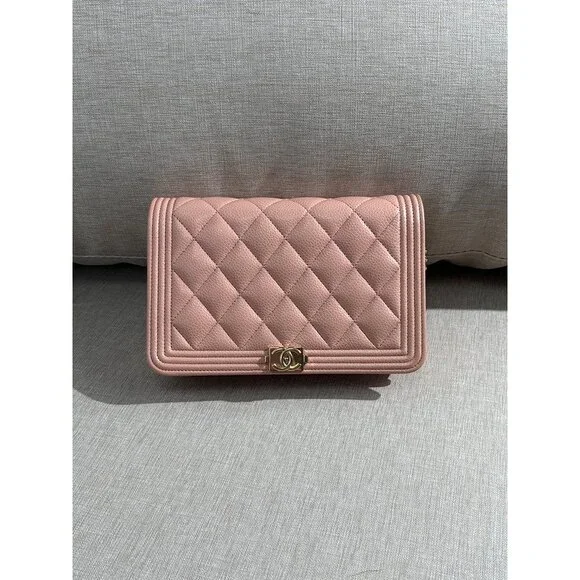 CHANEL Light Pink Caviar Boy WOC GHW