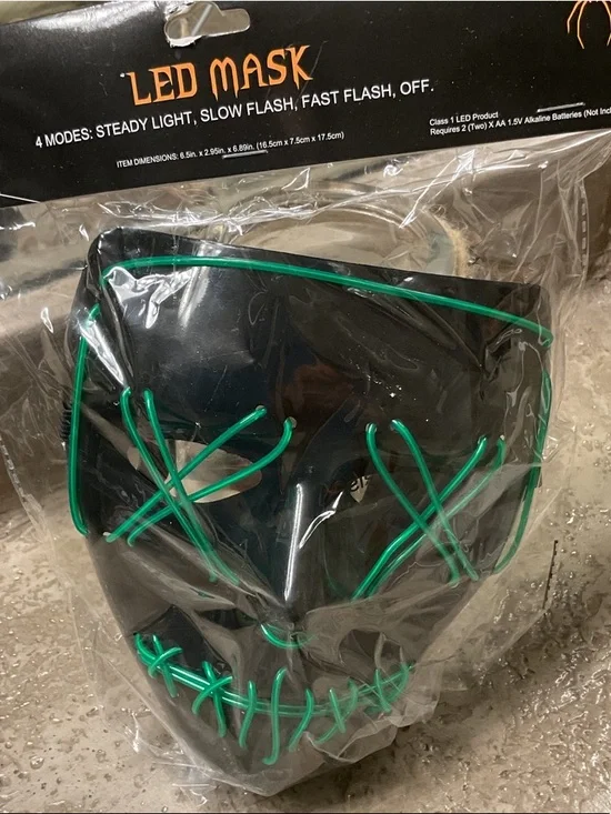 LED Kids Face Mask with Green Accent - Unbranded
