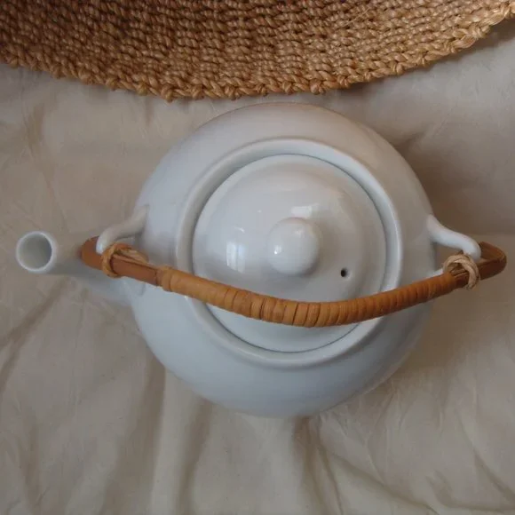 PIER 1 Asian Style White Tea Pot Bamboo Handle