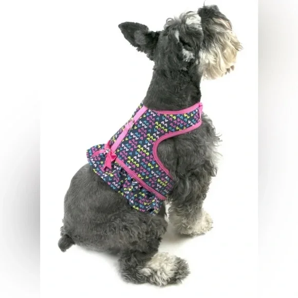 NWT Lot of 2x [Vibrant Life] Girly Dog Ruffle Heart Harness & Bandanna Sz Medium
